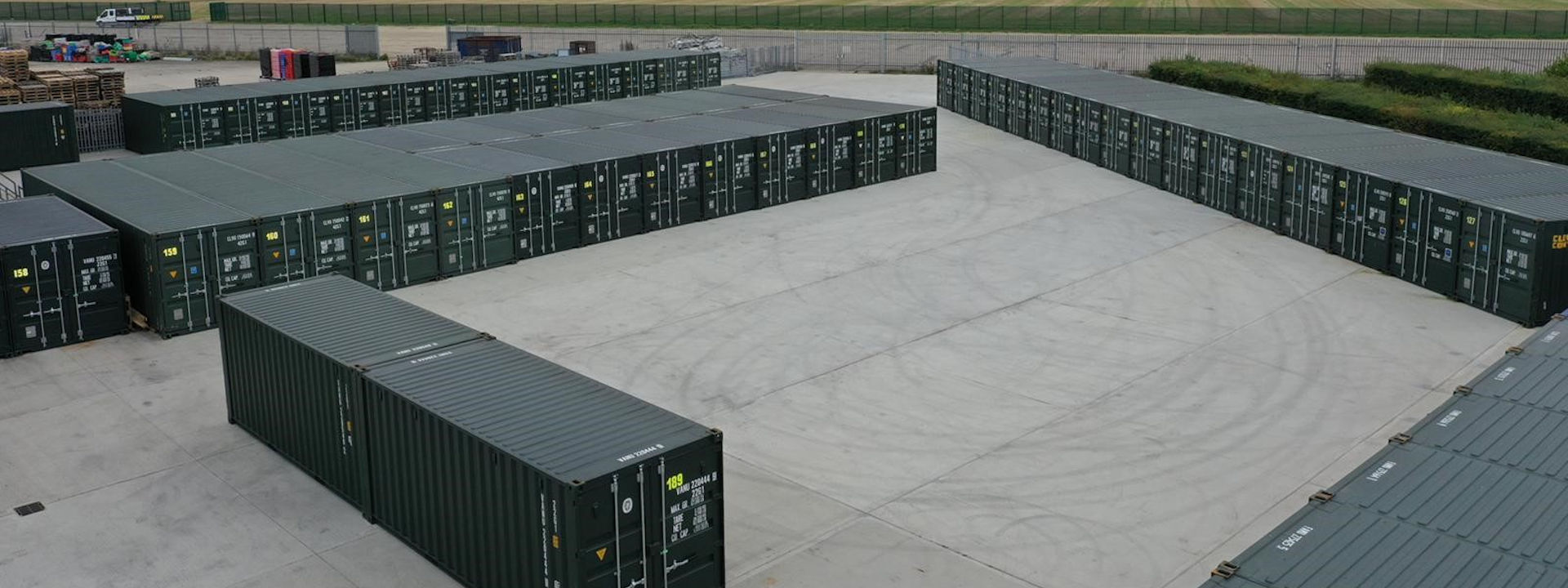 Caravan Storage/Metal Storage / Secure Self Storage